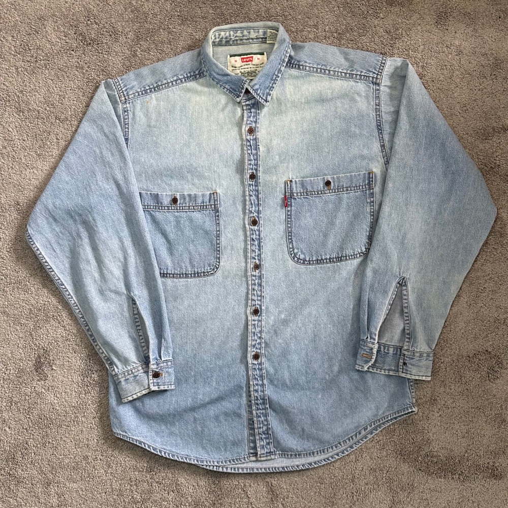 Levi's Denim Shirt Men Medium Light Blue Vintage Faded Button Down